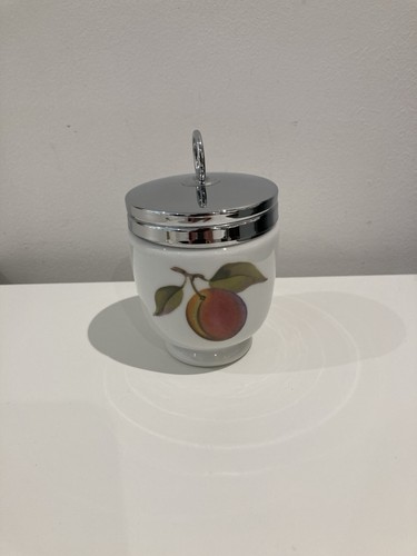 Royal worcester porcelain - royal,