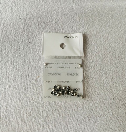Swarovski crystal rhinestones - swarovski,