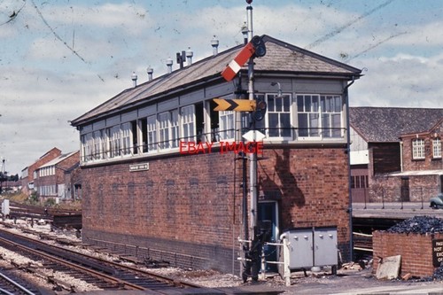 Photo taunton west - , signal