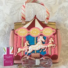 🎀🎠Brand New🎠🎀