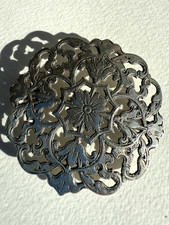 LARGE VINTAGE SILVER BROOCH . FOLIATE DECORATION