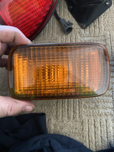 Front indicator nissan skyline - front,