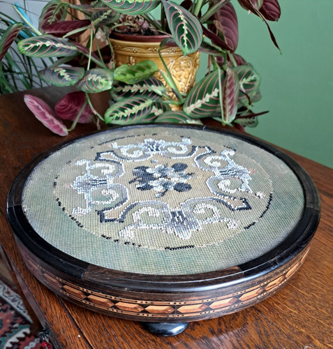 Antique victorian decorative - antique,