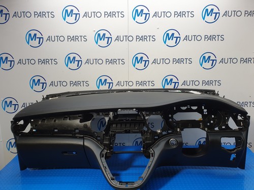 Mercedes class dashboard - v,