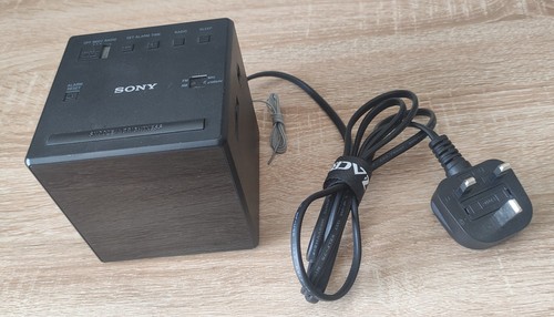 Sony icf alarm cube - alarm, clock