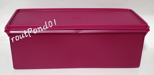 Vtg tupperware jumbo - jumbo, bread
