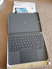 Logitech Combo Touch Keyboard
