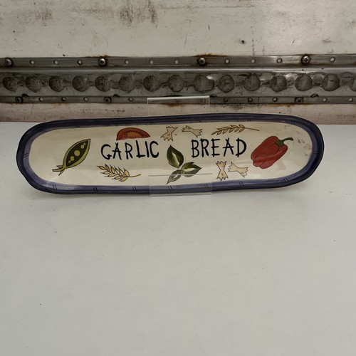 Garlic bread dish - garlic, server