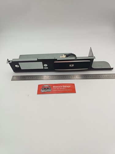 Autovox dashboard radio holder - radio,