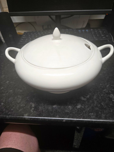 Wedgwood white bone - bone, soup