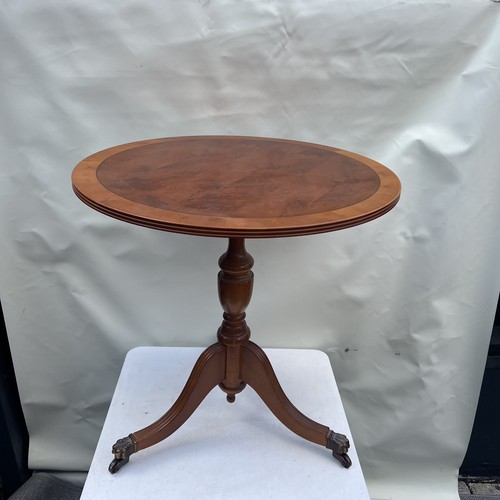 Round wooden side - round,