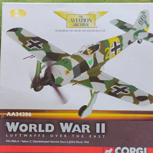 Corgi aviation archive - corgi,