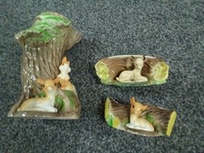 HORNSEA FAUNA  PIECES /1 VASE