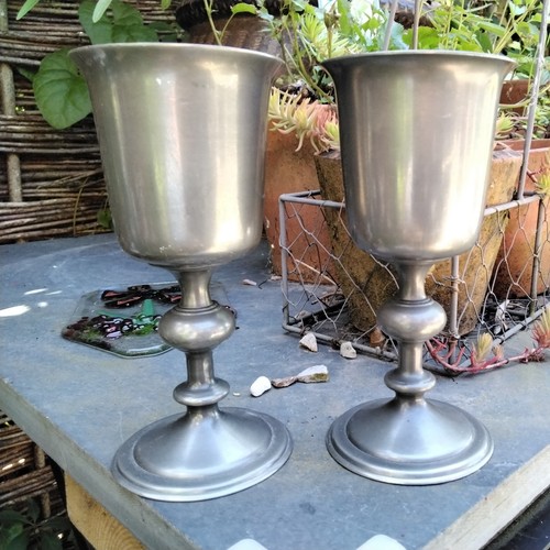 Vintage mid century - century, royal