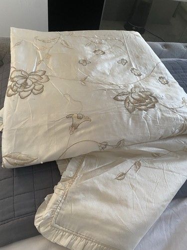 Laura ashley 100 - ashley, silk