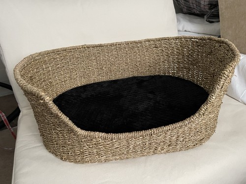 Seagrass dog basket - seagrass, bed