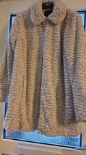 Gorgeous Cream Faux Fur Swing
