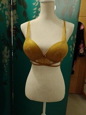 Primark 2 sizes bigger boost Lace Maximise Push-Up Underwired Bra Size 36B NWOT