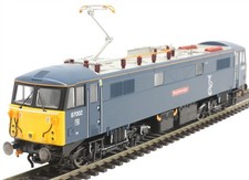 OO Class 87 002 HORNBY