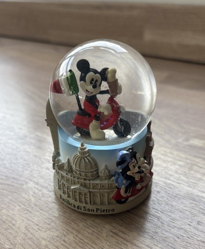 Disney store mickey - disney, minnie