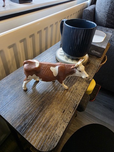 Papo 2010 cow farm animal - 2010,