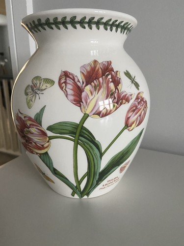 Portmerion vase botanic garden - portmerion,