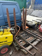 Double fork positioner class 3. Baler, cardboard, compactor