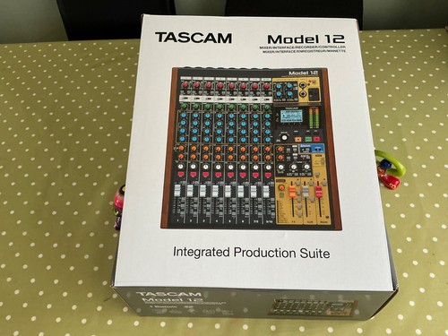 Tascam model analogue - analogue, mixer