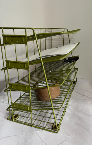 Vintage 1950s green - vintage, wire