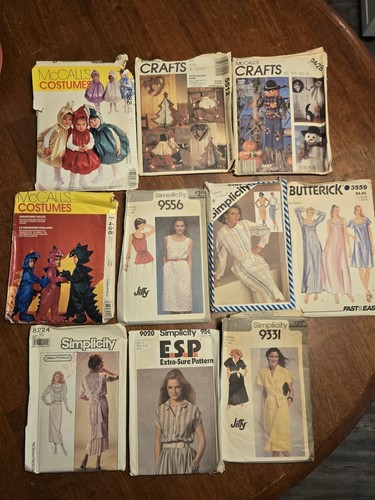 Vintage sewing pattern lot - sewing,
