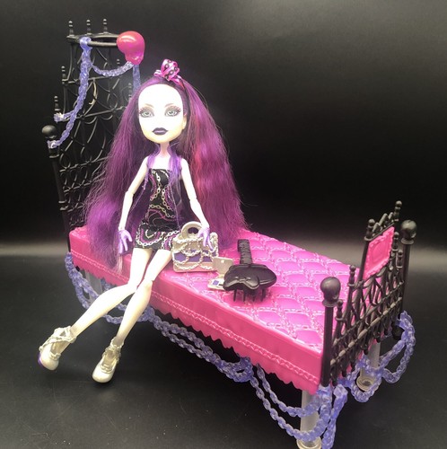 Monster high spectra - monster,