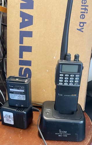 Icom a3e vhf air band - vhf,