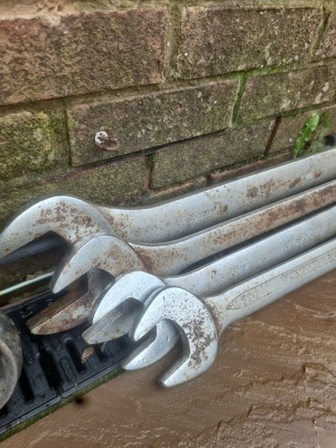 Extra large spanners - spanners-,