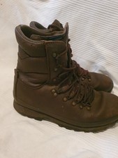 Altberg Defender Combat Boots