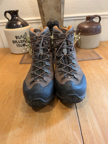 Scarpa size uk - 11, 2/3