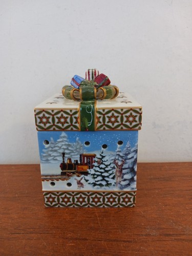 Villeroy boch porcelain - &,
