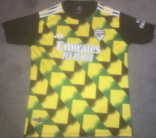 ARSENAL ADIDAS JAMAICA SHIRT SIZE LARGE