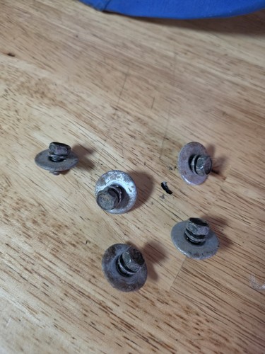 Suzuki lt50 seat bolts - 50,