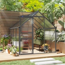Polycarbonate Walk-in Garden