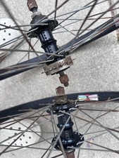 Vintage bmx mohawk hubs - gt,