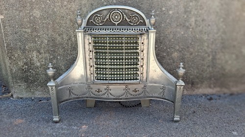 Vintage belling cast iron - co,
