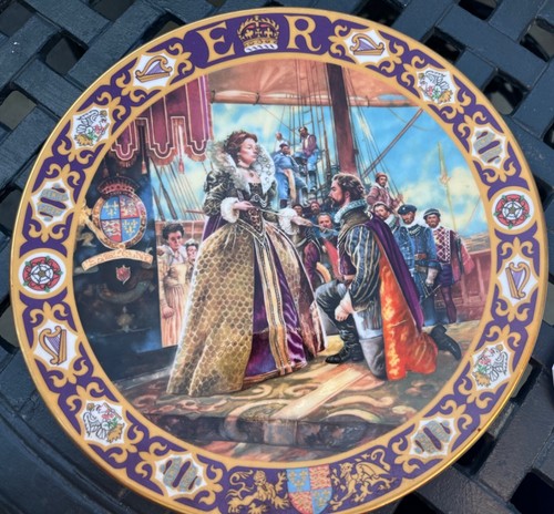 Royal doulton queen elizabeth - doulton,