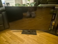 Toshiba LCD Flatscreen 42" 3D