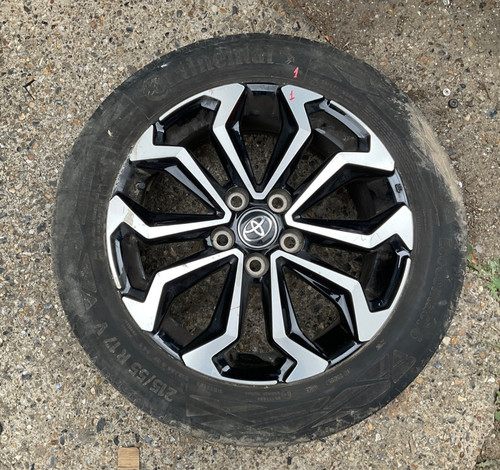 Toyota yaris cross alloy - toyota,