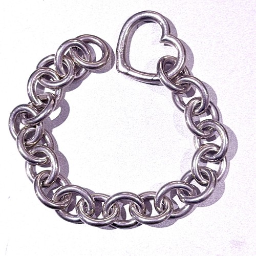 Tiffany large links - &,