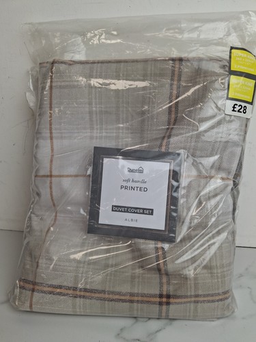 Dunelm albie super king duvet - albie,