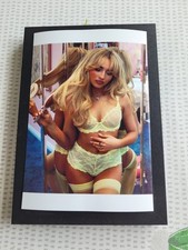 SABRINA CARPENTER SEXY MODEL