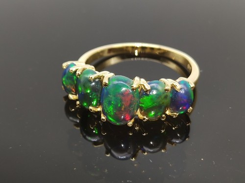 Black opal ring - black,