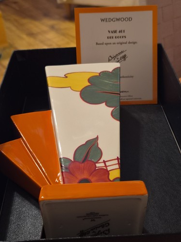 Clarice cliff wedgwood - cliff,