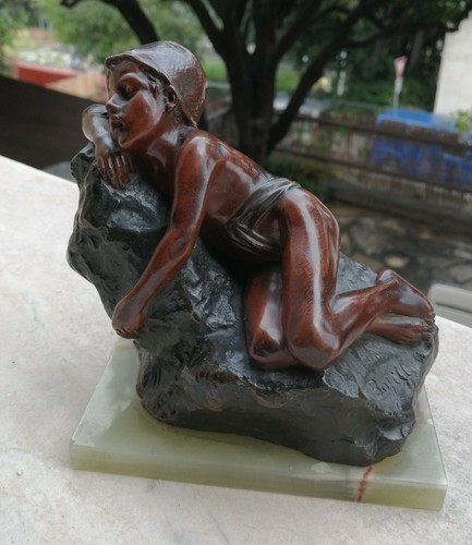 Bofill statuette - bofill,
